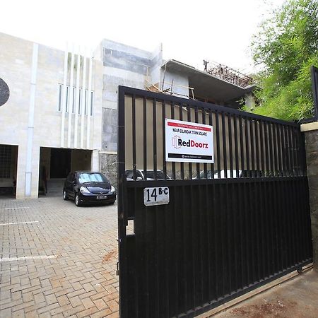 Reddoorz Near Cilandak Town Square Hotell Jakarta Exteriör bild