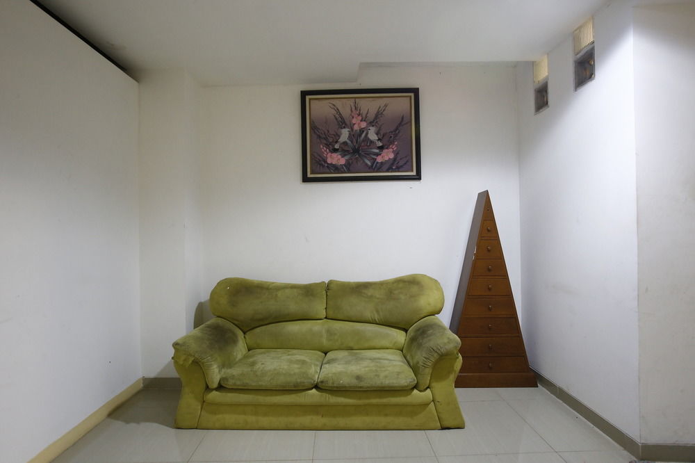 Reddoorz Near Cilandak Town Square Hotell Jakarta Exteriör bild