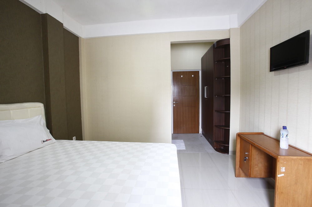 Reddoorz Near Cilandak Town Square Hotell Jakarta Exteriör bild