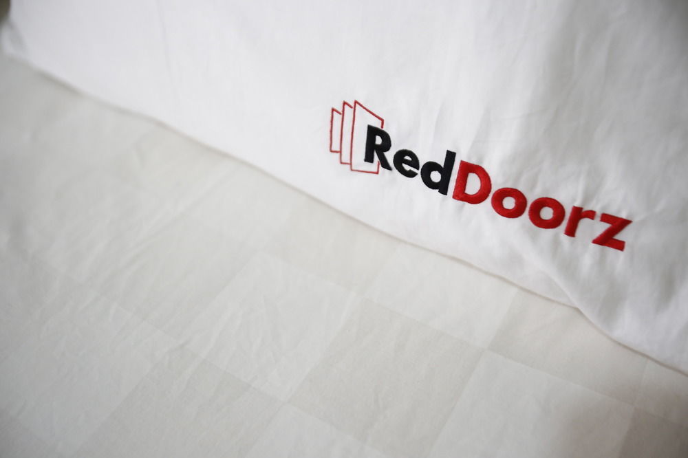Reddoorz Near Cilandak Town Square Hotell Jakarta Exteriör bild