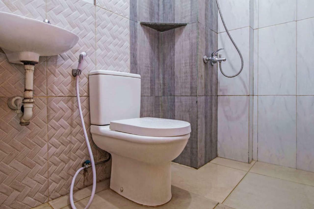 Reddoorz Near Cilandak Town Square Hotell Jakarta Exteriör bild